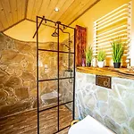 Trzy Kopce Apartamento Ropica Polska