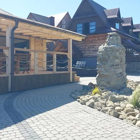 Trzy Kopce * Ropica Polska