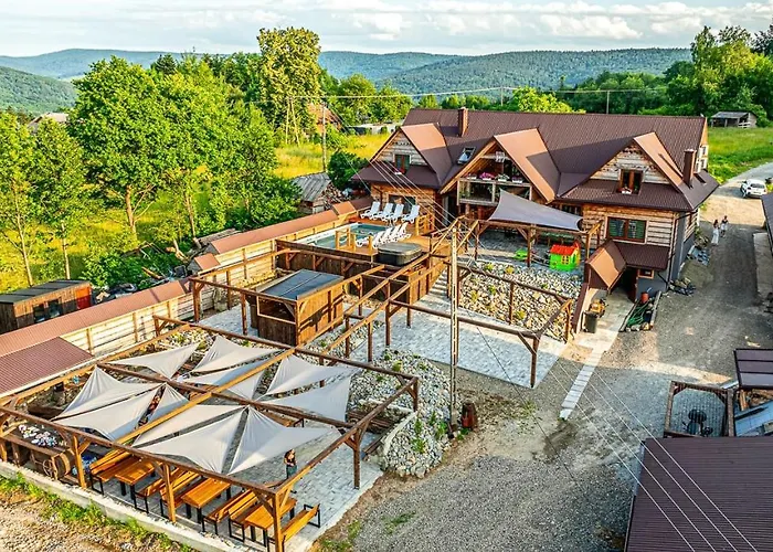 Trzy Kopce Apartamento Ropica Polska