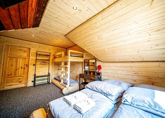 Trzy Kopce * Ropica Polska