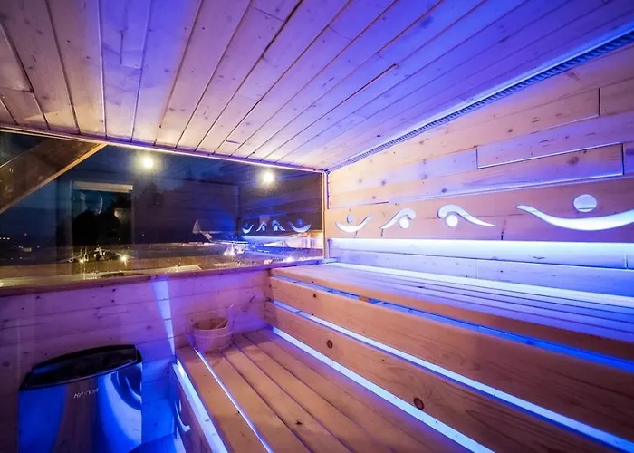 Trzy Kopce * Ropica Polska